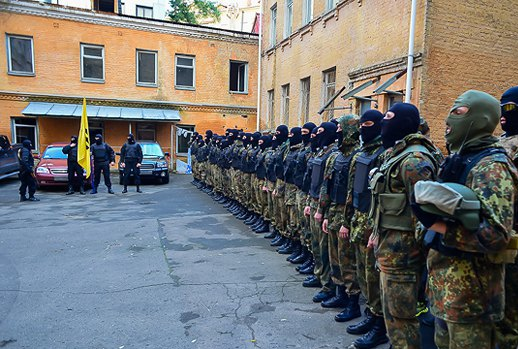 Подготовлен список бойцов батальонов «Азов» и «Днепр», участвовавших в уничтожении мирного населения на Донбассе