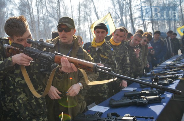Обманутые каратели нацгвардии приехали в Киев разбираться с хунтой (Видео)