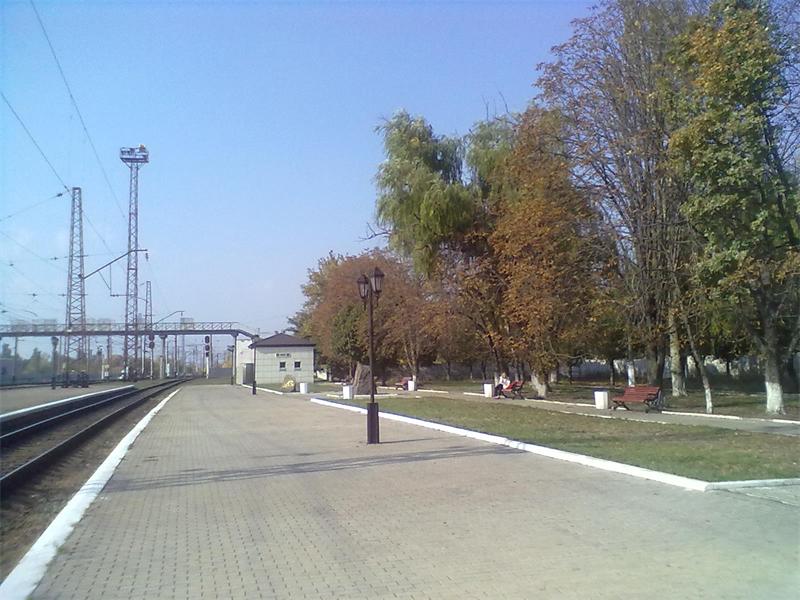 Работа железнодорожной станции в Авдеевке под Донецком остановлена из-за боевых действий