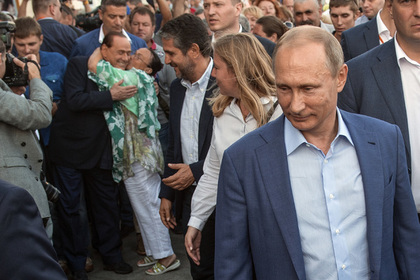 Владимир Путин прокомментировал призывы включить ДНР и ЛНР в состав России
