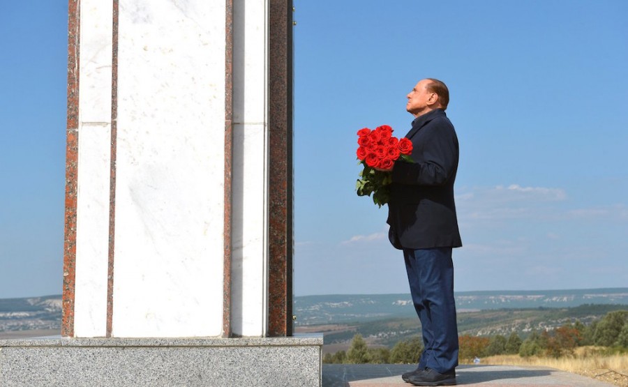 В Украине завели дело против Берлускони за посещение Крыма