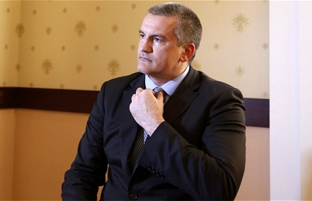 Аксенов предупредил чиновников Крыма, что все теневые схемы раскроют