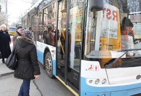 Сотрудникам «Крымтроллейбуса» выплатили долг по зарплате