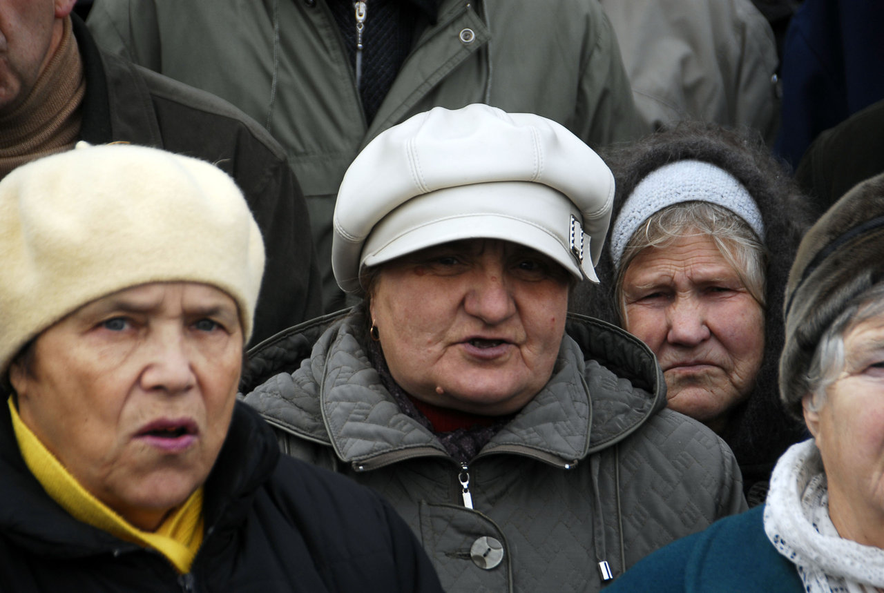 Вклад пенсионеров ДНР в развал экономики Украины