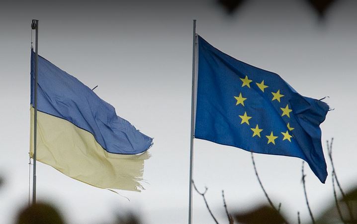 Cаммит «Восточного партнерства»: ЕС почему-то не хочет брать Украину и отменять визы