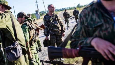 Возобновился бой у КПП "Мариновка" на юге Донбасса, есть погибшие