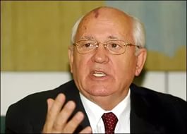 Теффт и Горбачев обсудили отношения между Россией и США