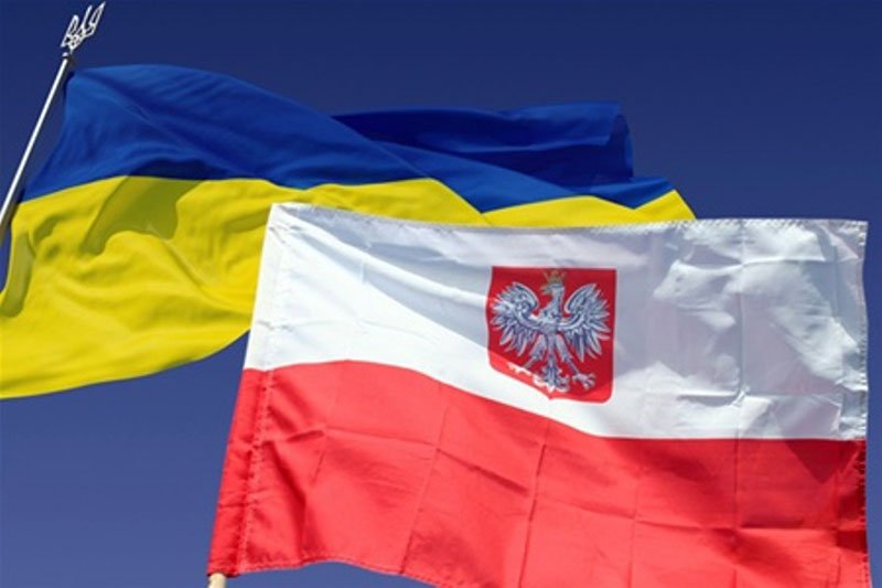 Польша не дает убежище украинцам 