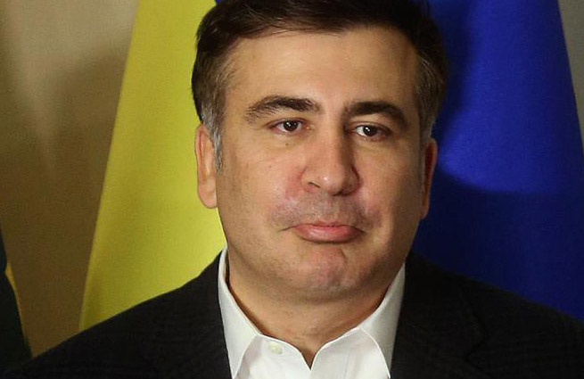 Саакашвили принял гражданство и начал ругать Украину
