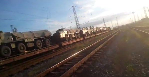 Украина перебрасывает тяжелые установки «Смерч» в Донбасс (видео)