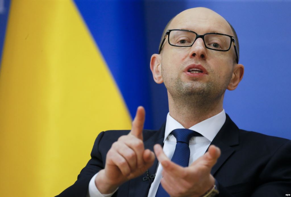 Кабмин обещает украинцам по два кило сала в год