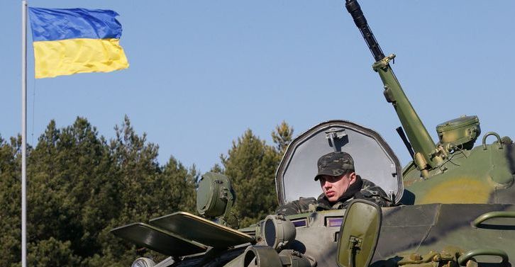 поставка оружия на Украину