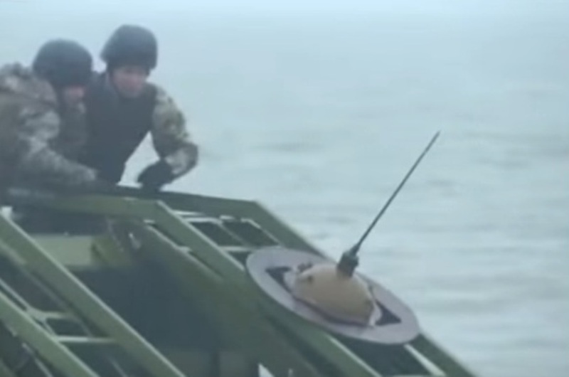 Украинские военные минируют акваторию Азовского моря