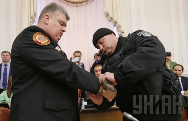 арестован глава МЧС Украины