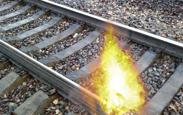 В Харьковской области очередной взрыв на железной дороге