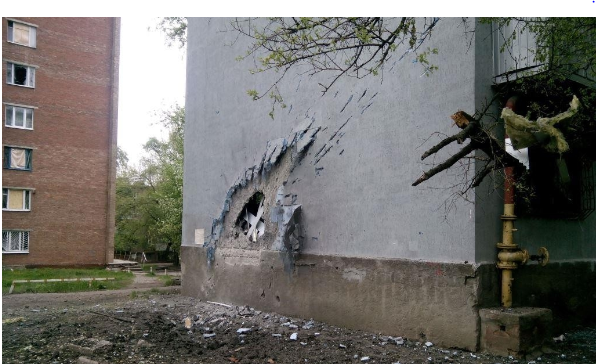 Последствия украинских обстрелов в Донецке