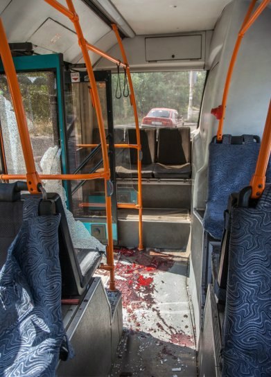 в расстрелянном автобусе погибли люди