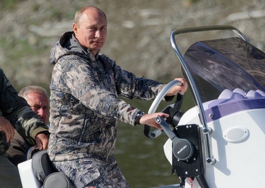 Президент Путин: 15 лет у власти, наполовину пройден третий срок (фотоматериалы)