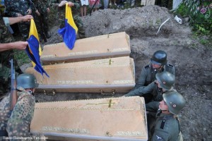 Украинские солдаты возвращаются домой в гробах (видео)