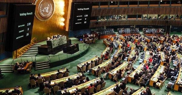 Аксенов назвал филькиной грамотой новую резолюцию ООН по Крыму