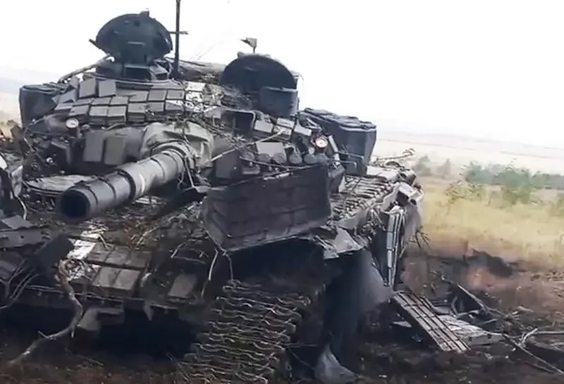 Подразделения ВС России в ходе боёв за сутки подбили 15 танков ВСУ на трёх направлениях - Минобороны