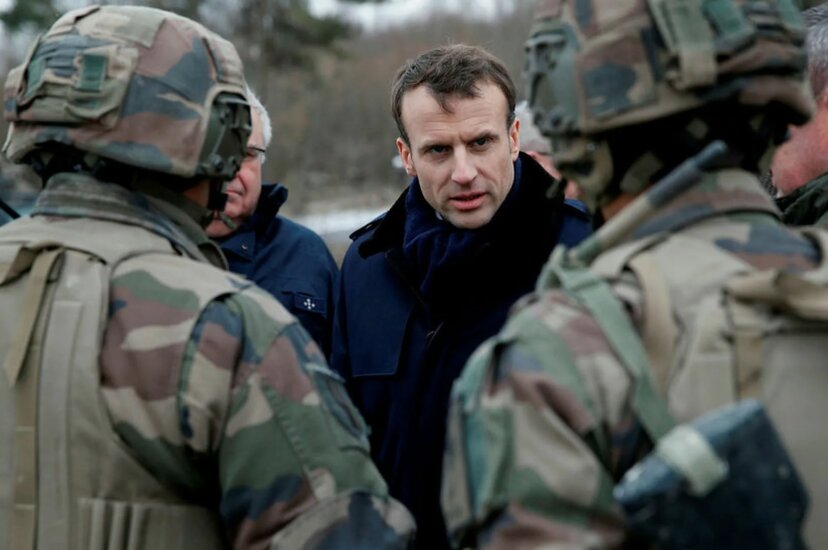 Le Figaro описало пять сценариев французского присутствия на Украине