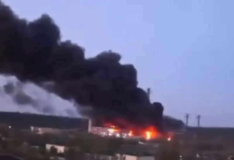 Под Киевом после прилёта российских ракет горит Трипольская ТЭС