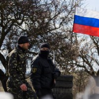 Российские флаги поднимаются на погранпостах Украины.(видео)