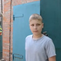 Мальчик из Славянска рассказывает о том как бомбили их дом (видео)
