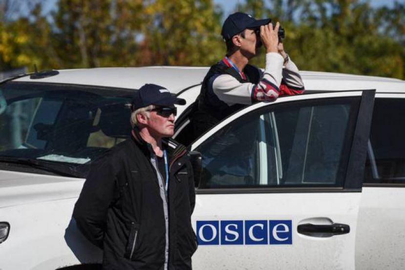 Миссия ОБСЕ попала под обстрел в Донецкой республике