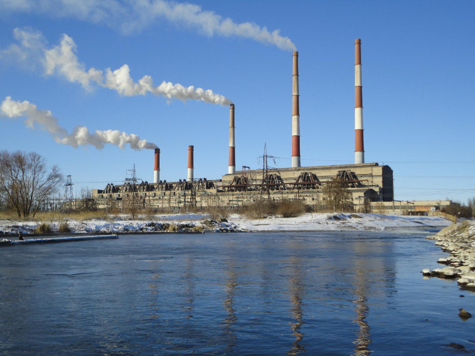 Тепла не будет - электричество кончилось. Нет угля на ТЭС Украины