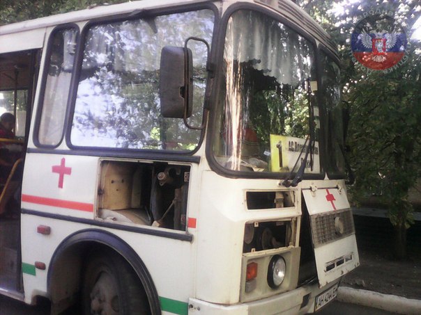 Как украинские каратели расстреливали автобусы с детьми и их мамами.