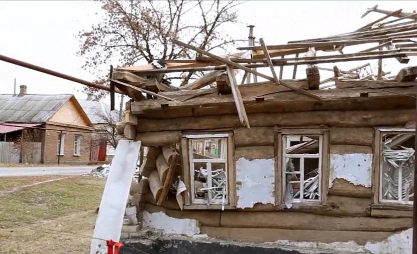 Станица Луганская разрушенные дома 1