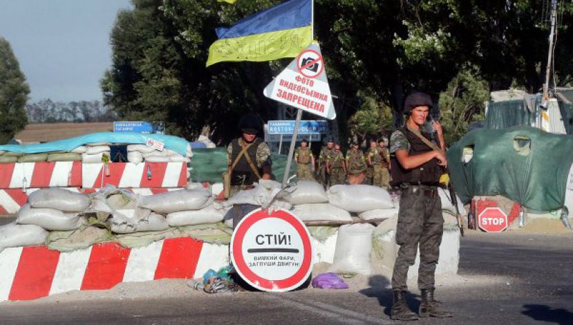 ДНР: блокпосты силовиков перестали пропускать продовольствие в Донбасс