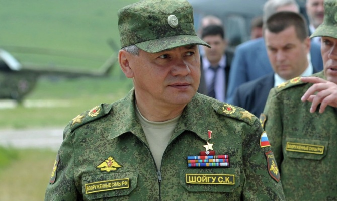 На границе с Украиной усиливается группировка армии РФ, ждут Шойгу
