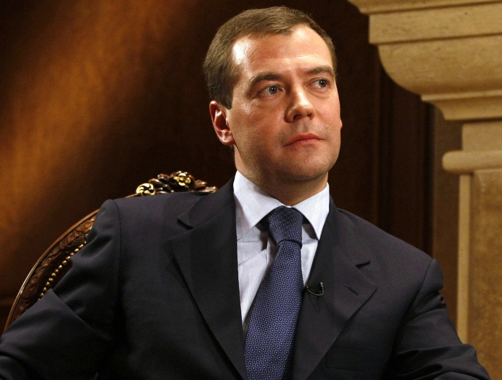 Медведев устроил Керри словесный разнос за напрасные слова про Сирию