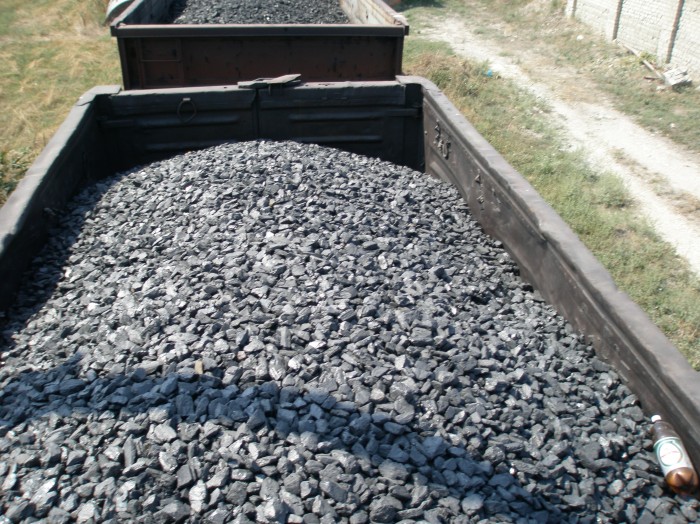 Украине придется покупать донецкий уголь