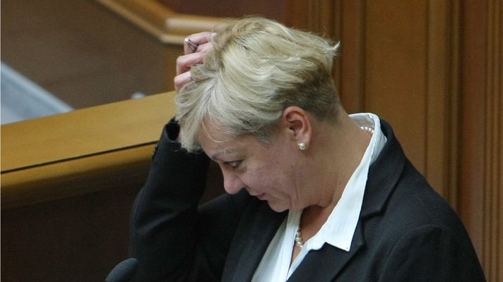 Гонтаревой грозит уголовная ответственность, а Яценюк остается с чистыми руками