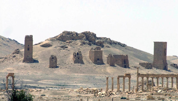 Боевики ИГ уничтожили исторические колонны Пальмиры