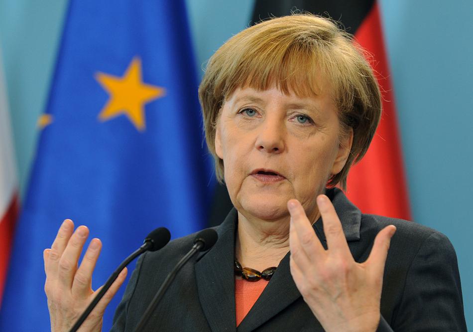 Меркель просит РФ прекратить военные действия в Сирии