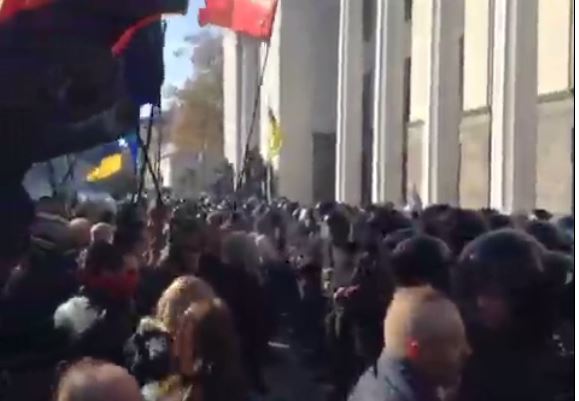 Киев митингующий...