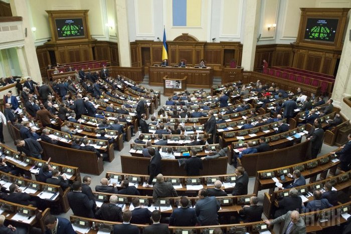 "Нищие"депутаты Верховной Рады получили компенсацию  за аренду жилья