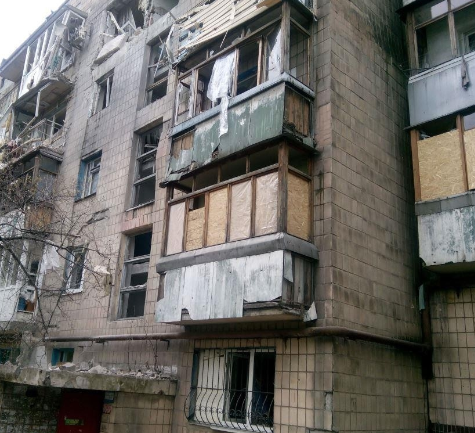 Последствия украинских обстрелов в Киевском районе Донецка (фото)