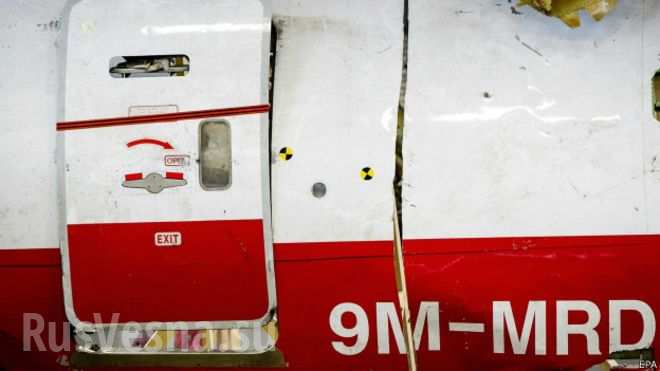Среди обломков упавшего под Донецком «Боинга-777» обнаружен стержень ракеты «воздух-воздух» Р-60М 2