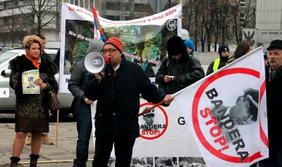 В Варшаве протестовали против визита Порошенко в Польшу