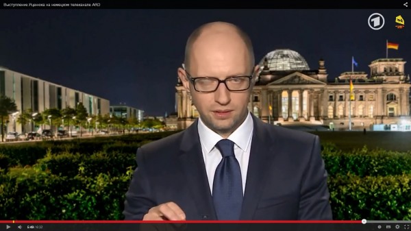 Говорящая голова: как Яценюк «спасал» Украину в Германии