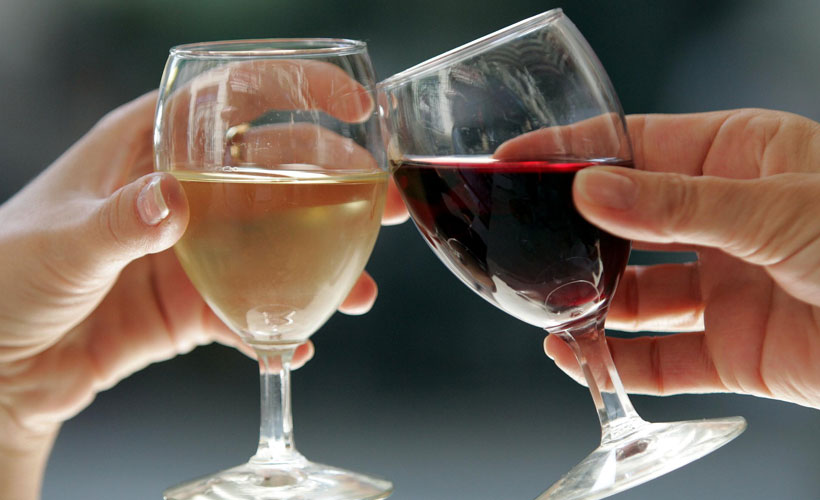 В Госдуму РФ уже внесли законопроект об отмене запрета на употребление вина в санаториях