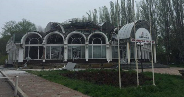 Последствия ночного обстрела Донецка 