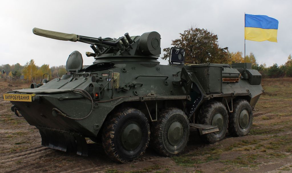 Украинские БТР-3 из бронекорпусов БТР-70