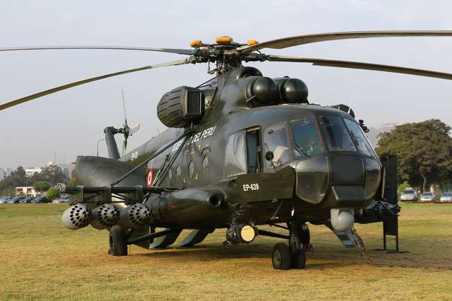 Российские вертолеты в учениях на Кубани